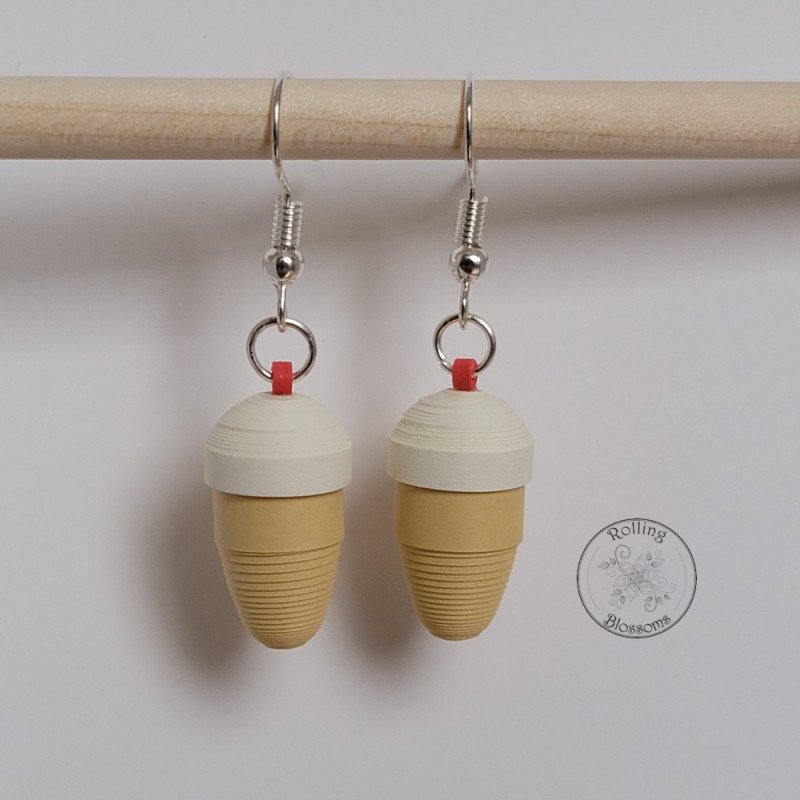Quilled vanilla ice cream cone earrings by rolling blossoms Quilled vanilla ice cream cone earrings by rolling blossoms