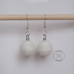 Quilled Snowball Earrings - Rolling Blossoms