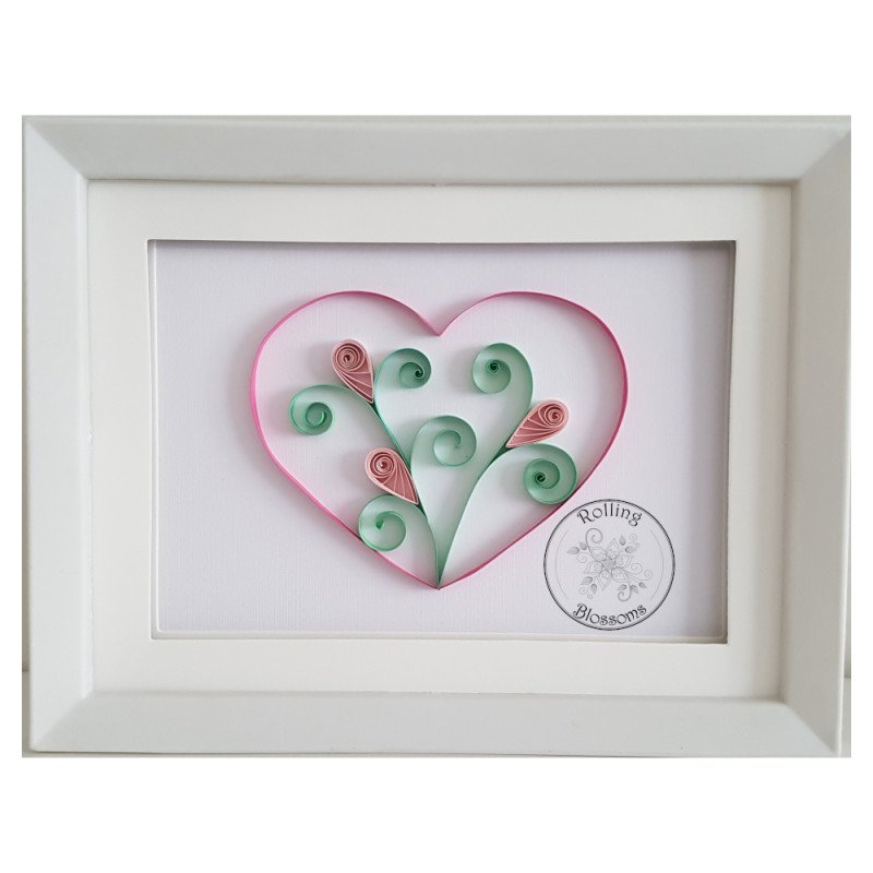 Quilled heart valentine with a soft and simple pink and green bud design by Rolling Blossoms Quilled heart valentine with a soft and simple pink and green bud design by Rolling Blossoms
