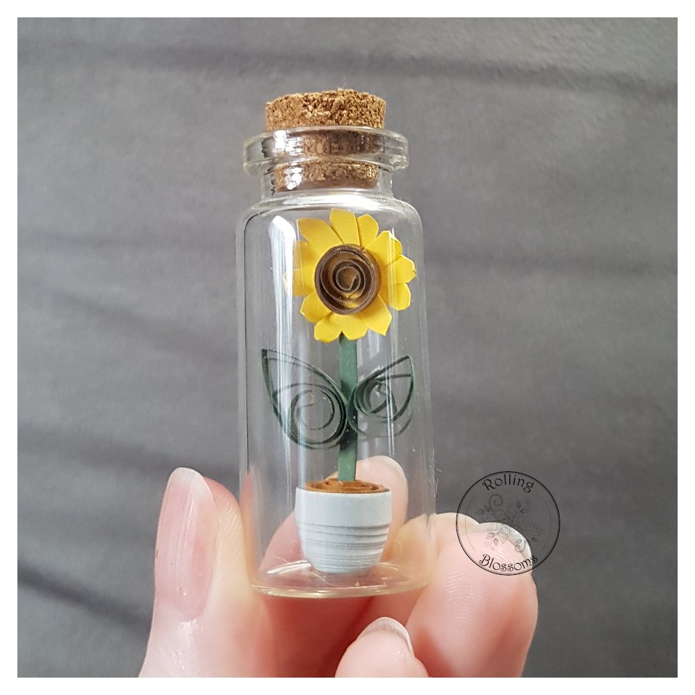 Quilled Miniature Sunflower